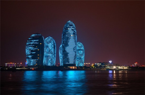 鲜辣丁麻辣海鲜